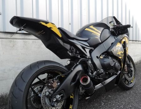 Umgebautes Motorrad Honda CBR1000RR Fireblade von Direct Performance - Bild 5