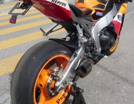 Umgebautes Motorrad Honda CBR1000RR Fireblade von Direct Performance - Bild 5 Umgebautes Motorrad Honda CBR1000RR Fireblade von Direct Performance - Bild 5