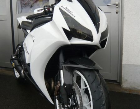 Umgebautes Motorrad Honda CBR1000RR Fireblade von Direct Performance - Bild 4 Umgebautes Motorrad Honda CBR1000RR Fireblade von Direct Performance - Bild 4