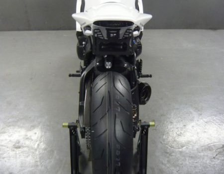 Umgebautes Motorrad Honda CBR1000RR Fireblade von Direct Performance - Bild 6 Umgebautes Motorrad Honda CBR1000RR Fireblade von Direct Performance - Bild 6