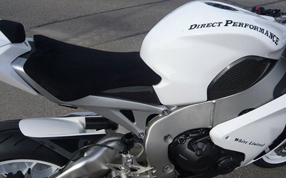 Umgebautes Motorrad Honda CBR1000RR Fireblade von Direct Performance - Bild 16 Umgebautes Motorrad Honda CBR1000RR Fireblade von Direct Performance - Bild 16