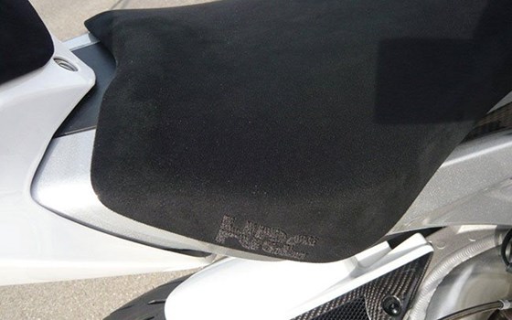 Umgebautes Motorrad Honda CBR1000RR Fireblade von Direct Performance - Bild 17 Umgebautes Motorrad Honda CBR1000RR Fireblade von Direct Performance - Bild 17