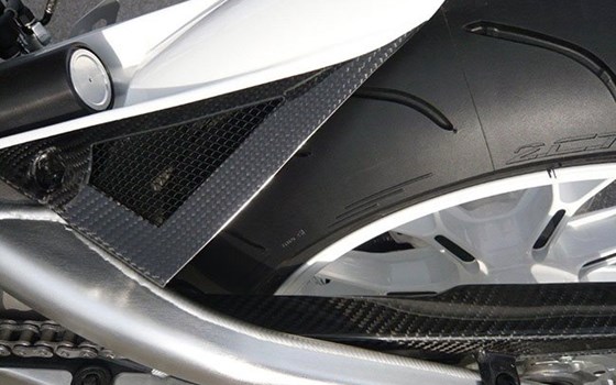 Umgebautes Motorrad Honda CBR1000RR Fireblade von Direct Performance - Bild 26 Umgebautes Motorrad Honda CBR1000RR Fireblade von Direct Performance - Bild 26