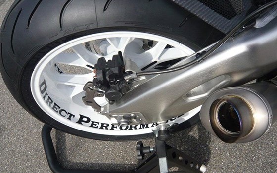 Umgebautes Motorrad Honda CBR1000RR Fireblade von Direct Performance - Bild 27 Umgebautes Motorrad Honda CBR1000RR Fireblade von Direct Performance - Bild 27