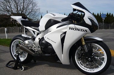 /motorcycle-mod-honda-cbr1000rr-fireblade-white-limited-48413