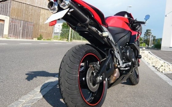 Umgebautes Motorrad Honda CBR600RR von Direct Performance - Bild 4 Umgebautes Motorrad Honda CBR600RR von Direct Performance - Bild 4