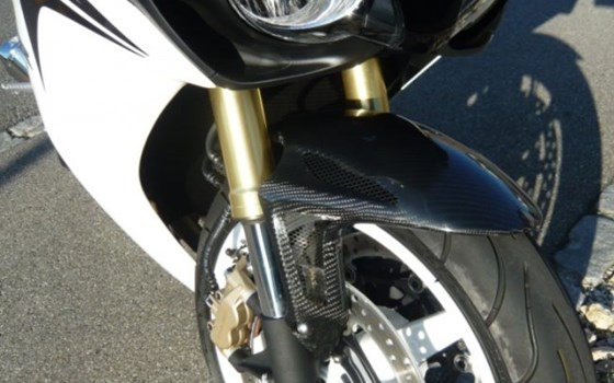 Umgebautes Motorrad Honda CBR1000RR Fireblade von Direct Performance - Bild 3 Umgebautes Motorrad Honda CBR1000RR Fireblade von Direct Performance - Bild 3