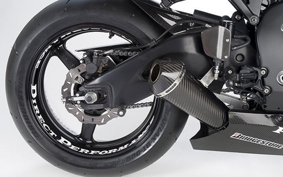 Umgebautes Motorrad Honda CBR1000RR Fireblade von Direct Performance - Bild 5 Umgebautes Motorrad Honda CBR1000RR Fireblade von Direct Performance - Bild 5