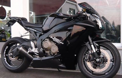 Honda CBR1000RR Fireblade Custom Bike