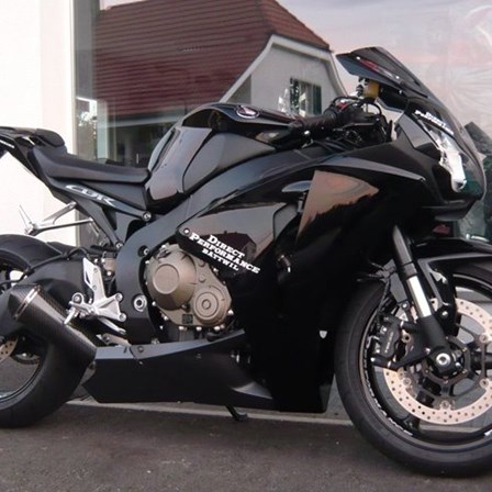 Honda CBR1000RR Fireblade 8 black Limited Replica mit Carbon Auspuff