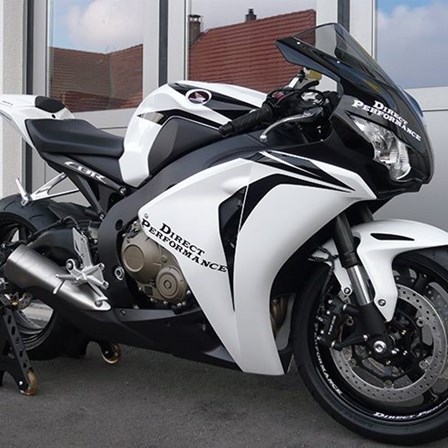 Honda CBR1000RR Fireblade 8 white