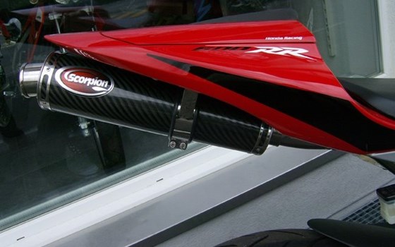 Umgebautes Motorrad Honda CBR600RR von Direct Performance - Bild 2 Umgebautes Motorrad Honda CBR600RR von Direct Performance - Bild 2