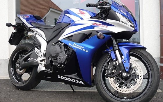 Umgebautes Motorrad Honda CBR600RR von Direct Performance - Bild 1 Umgebautes Motorrad Honda CBR600RR von Direct Performance - Bild 1