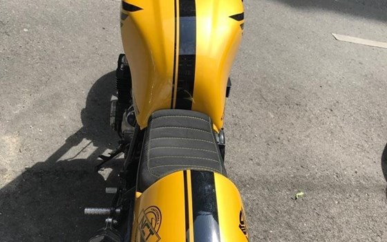 Umgebautes Motorrad Honda CBX 750 von BumbleBee72 - Bild 2 Umgebautes Motorrad Honda CBX 750 von BumbleBee72 - Bild 2