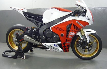 Honda CBR1000RR Fireblade Custom Bike Honda CBR1000RR Fireblade Custom Bike