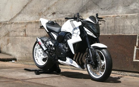 Umgebautes Motorrad Honda CB 1000 R von Direct Performance - Bild 9 Umgebautes Motorrad Honda CB 1000 R von Direct Performance - Bild 9