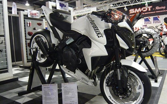 Umgebautes Motorrad Honda CB 1000 R von Direct Performance - Bild 8 Umgebautes Motorrad Honda CB 1000 R von Direct Performance - Bild 8