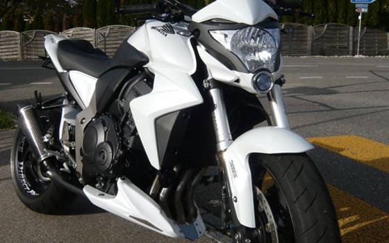 Umgebautes Motorrad Honda CB 1000 R von Direct Performance - Bild 6 Umgebautes Motorrad Honda CB 1000 R von Direct Performance - Bild 6