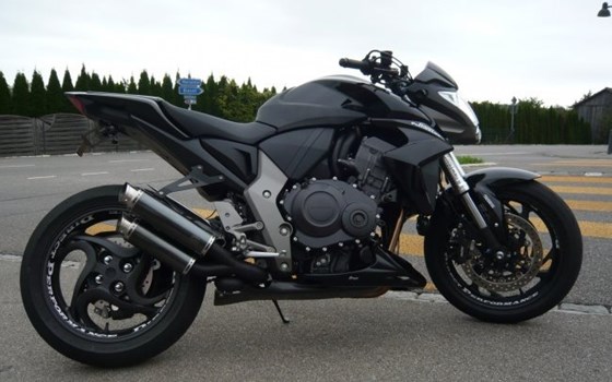 Umgebautes Motorrad Honda CB 1000 R von Direct Performance - Bild 2