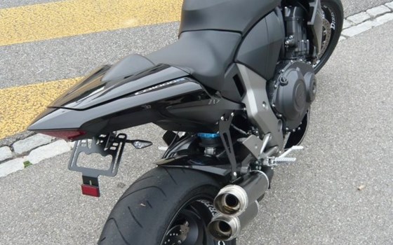 Umgebautes Motorrad Honda CB 1000 R von Direct Performance - Bild 4