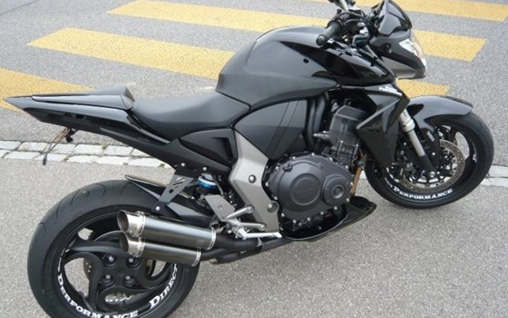 Umgebautes Motorrad Honda CB 1000 R von Direct Performance - Bild 6