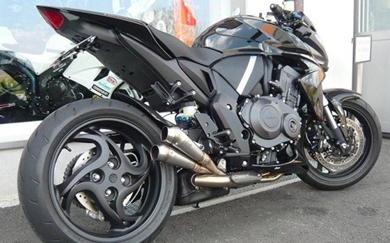 Umgebautes Motorrad Honda CB 1000 R von Direct Performance - Bild 3 Umgebautes Motorrad Honda CB 1000 R von Direct Performance - Bild 3