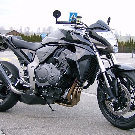 Honda CB 1000 R 9 Carbon Auspuff black