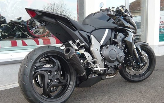 Umgebautes Motorrad Honda CB 1000 R von Direct Performance - Bild 2