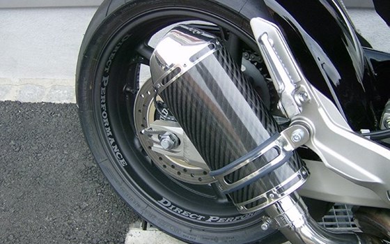 Umgebautes Motorrad Honda CB 600 F Hornet von Direct Performance - Bild 3 Umgebautes Motorrad Honda CB 600 F Hornet von Direct Performance - Bild 3