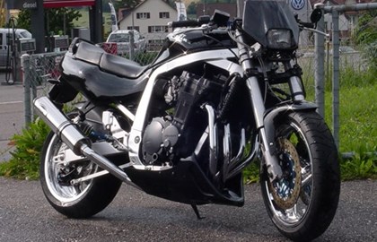 Suzuki GSX-R 1100 Custom Bike Suzuki GSX-R 1100 Custom Bike