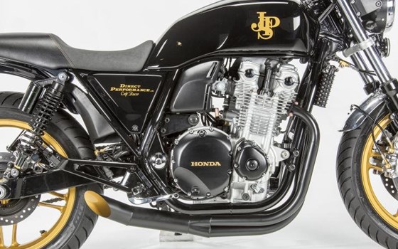 Umgebautes Motorrad Honda CB 1100 von Direct Performance - Bild 13 Umgebautes Motorrad Honda CB 1100 von Direct Performance - Bild 13