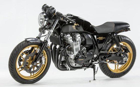 Umgebautes Motorrad Honda CB 1100 von Direct Performance - Bild 5 Umgebautes Motorrad Honda CB 1100 von Direct Performance - Bild 5