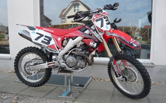Umgebautes Motorrad Honda CRF450R von Direct Performance - Bild 1 Umgebautes Motorrad Honda CRF450R von Direct Performance - Bild 1