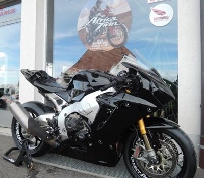 Umgebautes Motorrad Honda CBR1000RR Fireblade von Direct Performance - Bild 2 Umgebautes Motorrad Honda CBR1000RR Fireblade von Direct Performance - Bild 2