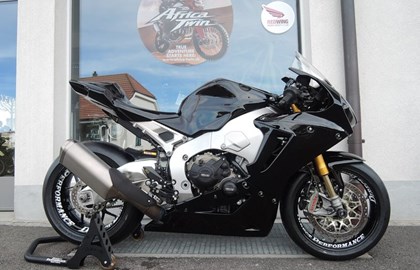 Honda CBR1000RR Fireblade Custom Bike