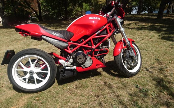 Umgebautes Motorrad Ducati Monster S2R 1000 von specialedition - Bild 1 Umgebautes Motorrad Ducati Monster S2R 1000 von specialedition - Bild 1
