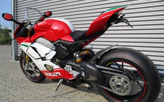 Umgebautes Motorrad Ducati Panigale V4 Speciale von Team Wahlers GmbH - Bild 3 Umgebautes Motorrad Ducati Panigale V4 Speciale von Team Wahlers GmbH - Bild 3