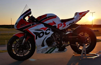 Suzuki GSX-R 1000 Custom Bike Suzuki GSX-R 1000 Custom Bike