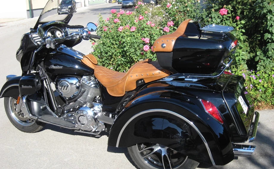 Umbgebautes Motorrad Indian Roadmaster Bild 11: Umbgebautes Motorrad Indian Roadmaster