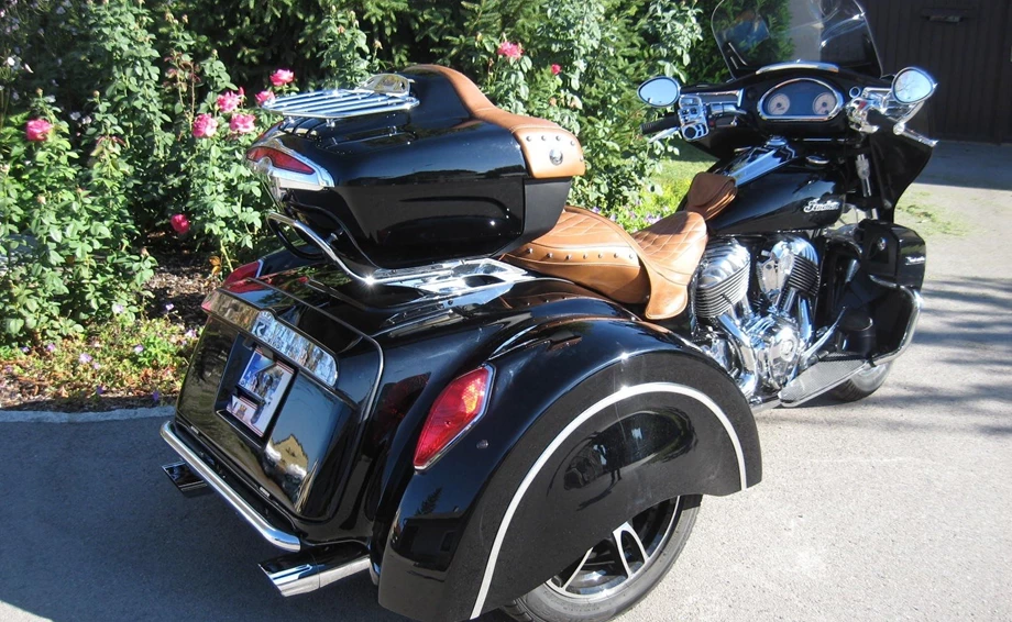 Umbgebautes Motorrad Indian Roadmaster Bild 6: Umbgebautes Motorrad Indian Roadmaster