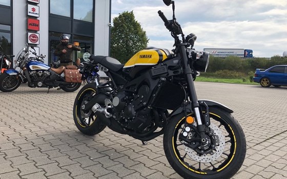 Umgebautes Motorrad Yamaha XSR900 von Natuschke & Lange - Bild 5 Umgebautes Motorrad Yamaha XSR900 von Natuschke & Lange - Bild 5