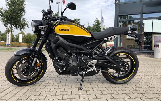 Umgebautes Motorrad Yamaha XSR900 von Natuschke & Lange - Bild 6 Umgebautes Motorrad Yamaha XSR900 von Natuschke & Lange - Bild 6
