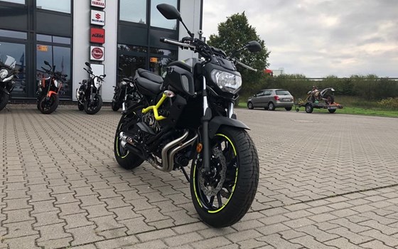 Umgebautes Motorrad Yamaha MT-07 von Natuschke & Lange - Bild 1 Umgebautes Motorrad Yamaha MT-07 von Natuschke & Lange - Bild 1