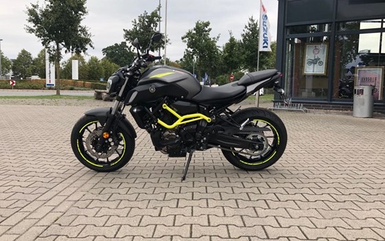 Umgebautes Motorrad Yamaha MT-07 von Natuschke & Lange - Bild 3 Umgebautes Motorrad Yamaha MT-07 von Natuschke & Lange - Bild 3