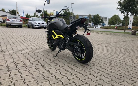 Umgebautes Motorrad Yamaha MT-07 von Natuschke & Lange - Bild 5 Umgebautes Motorrad Yamaha MT-07 von Natuschke & Lange - Bild 5