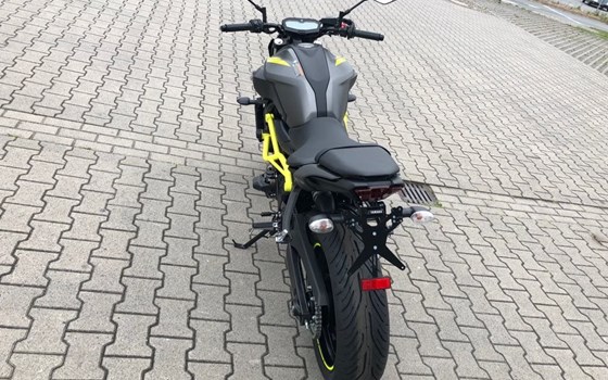Umgebautes Motorrad Yamaha MT-07 von Natuschke & Lange - Bild 6 Umgebautes Motorrad Yamaha MT-07 von Natuschke & Lange - Bild 6