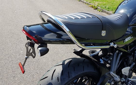 Umgebautes Motorrad Kawasaki Z900 RS von Motorradhaus Löhmer GmbH - Bild 5 Umgebautes Motorrad Kawasaki Z900 RS von Motorradhaus Löhmer GmbH - Bild 5