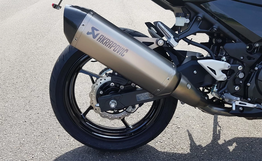 Umbgebautes Motorrad Kawasaki Ninja 400 Bild 7: Umbgebautes Motorrad Kawasaki Ninja 400