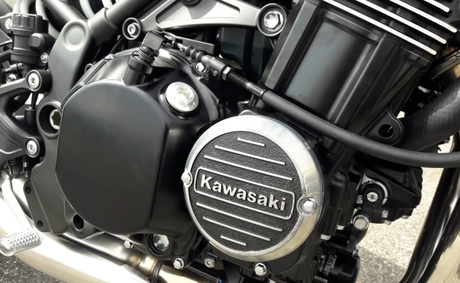 Rebuilt motorbike Kawasaki Z900 RS Bild 1: Rebuilt motorbike Kawasaki Z900 RS