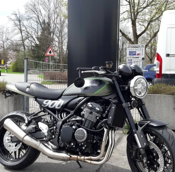 Rebuilt motorbike Kawasaki Z900 RS Bild 2: Rebuilt motorbike Kawasaki Z900 RS